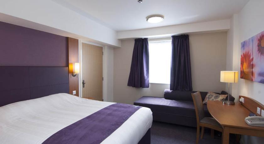 Premier Inn Uttoxeter Rum bild
